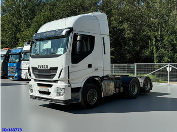 Камион влекач IVECO Stralis 560