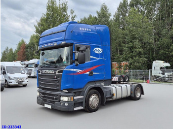 Камион влекач SCANIA R 520