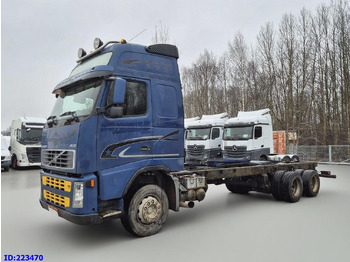 Камион со кабинска шасија VOLVO FH12 420