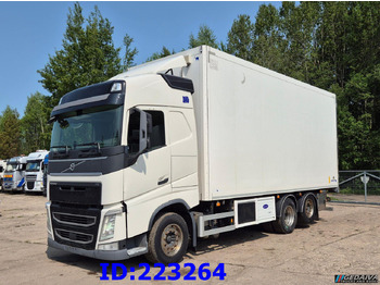 Камион ладилник VOLVO FH13 460
