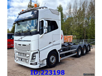 Камион со кабинска шасија VOLVO FH16 650