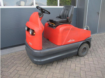 Тракторче за влечење LINDE P60