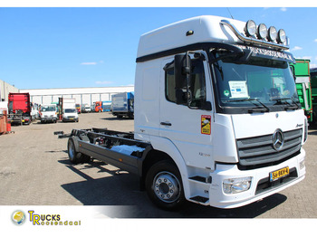 Камион со кабинска шасија MERCEDES-BENZ Atego 1224