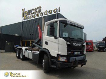 Камион со кука за подигање SCANIA G 450