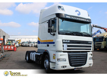 Камион влекач DAF XF 105 460