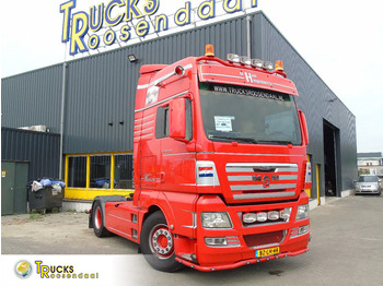 Камион влекач MAN TGX 18.440