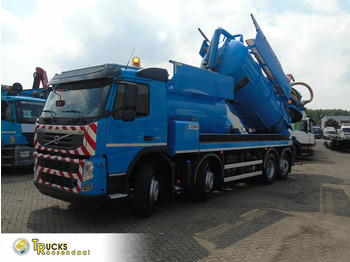 Вакуумски камион VOLVO FM 420