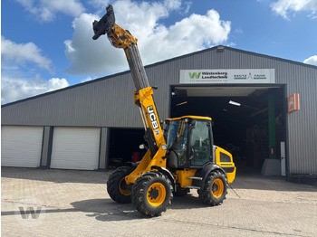 Натоварувач на тркала JCB TM220