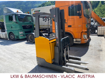 Вилушкар со подигнување JUNGHEINRICH ETV