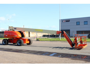 Телескопска платформа JLG