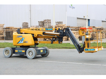 Дигачка зглобна платформа XCMG