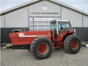 Трактор INTERNATIONAL