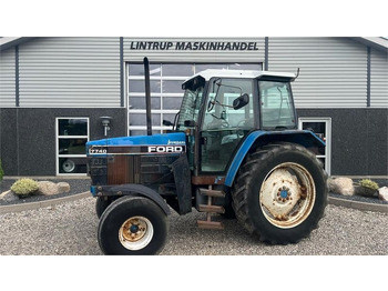 Трактор NEW HOLLAND