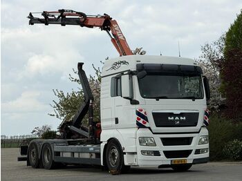 Камион со кука за подигање MAN TGX