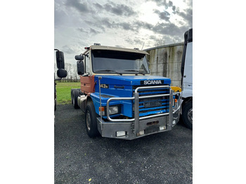 Камион влекач SCANIA 143 450