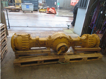 Задна оска CASE