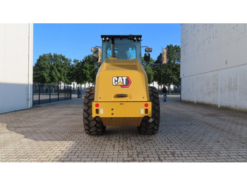 Компактор Caterpillar CS74B: слика 3