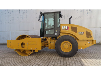 Компактор Caterpillar CS74B: слика 5
