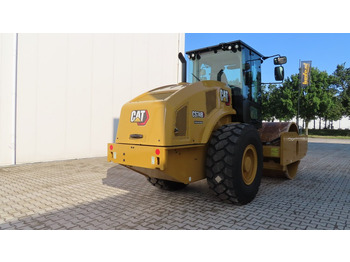 Компактор Caterpillar CS74B: слика 2