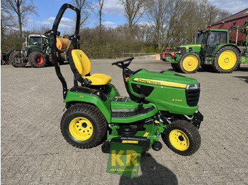 Градинарска косилка JOHN DEERE X9 Series