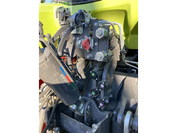 Трактор CLAAS arion 650 cmatic cebis CMATIC CEBIS: слика 4 Трактор CLAAS arion 650 cmatic cebis CMATIC CEBIS: слика 4