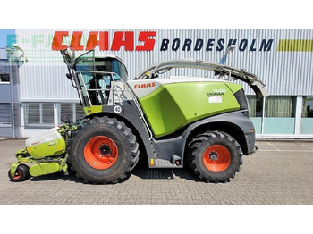 Комбајн за сточна храна CLAAS Jaguar 940