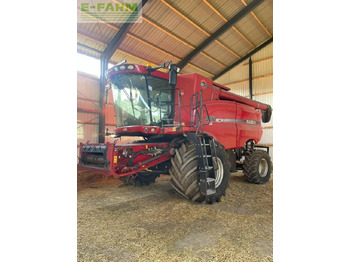 Комбајн CASE IH