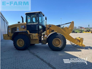 Натоварувач на тркала CATERPILLAR 938H