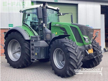 Трактор FENDT 828 Vario
