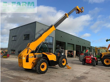 Телескопски ракувач JCB