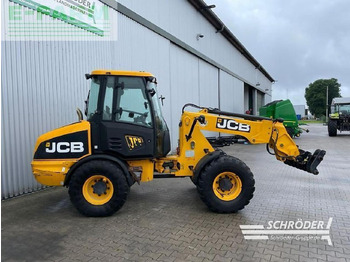 Натоварувач на тркала JCB