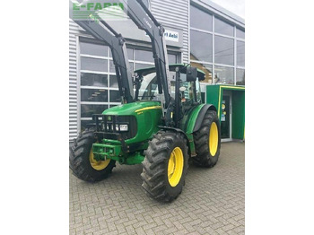 Трактор John Deere 5100r: слика 2 Трактор John Deere 5100r: слика 2