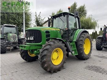 Трактор JOHN DEERE