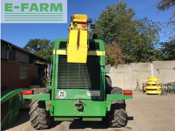 Комбајн за сточна храна John Deere 6650: слика 3