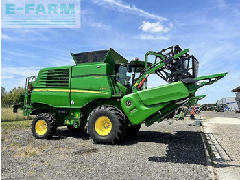 Комбајн JOHN DEERE T560