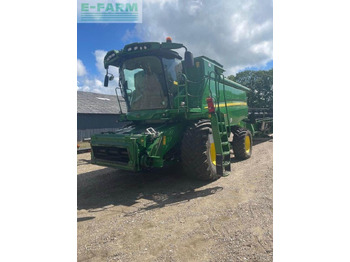 Комбајн JOHN DEERE T670