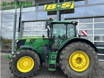 Трактор JOHN DEERE 6215R
