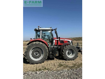 Трактор MASSEY FERGUSON