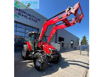 Трактор MASSEY FERGUSON 5712