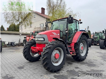 Трактор McCORMICK