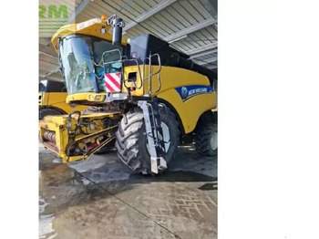 Комбајн NEW HOLLAND CR9080