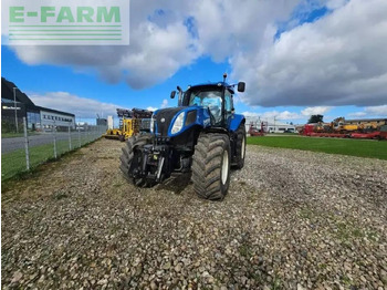 Трактор New Holland t 8.300: слика 3 Трактор New Holland t 8.300: слика 3