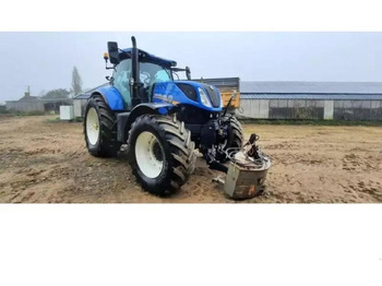 Трактор NEW HOLLAND T7.230