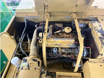 Комбајн New Holland tx 65: слика 5