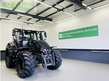 Трактор VALTRA