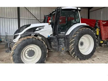 Трактор VALTRA T-series