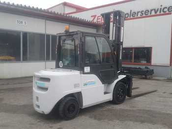 Дизел вилушкар UNICARRIERS