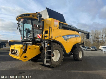 Земјоделска машина NEW HOLLAND CR9.80