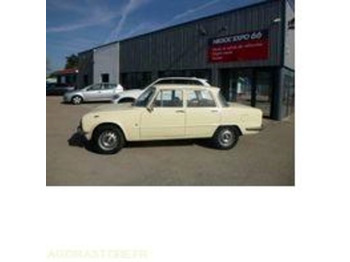Автомобил Alfa Romeo Giulia - 1976 - 92500km - COLLECTION - Livret d'origine: слика 3