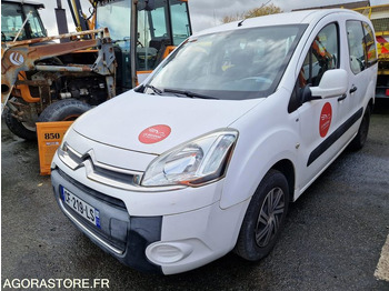 Автомобил CITROËN